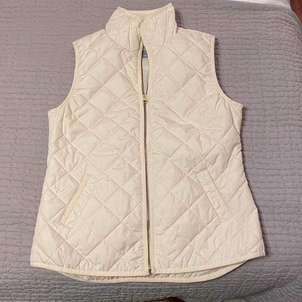 Old Navy puff vest